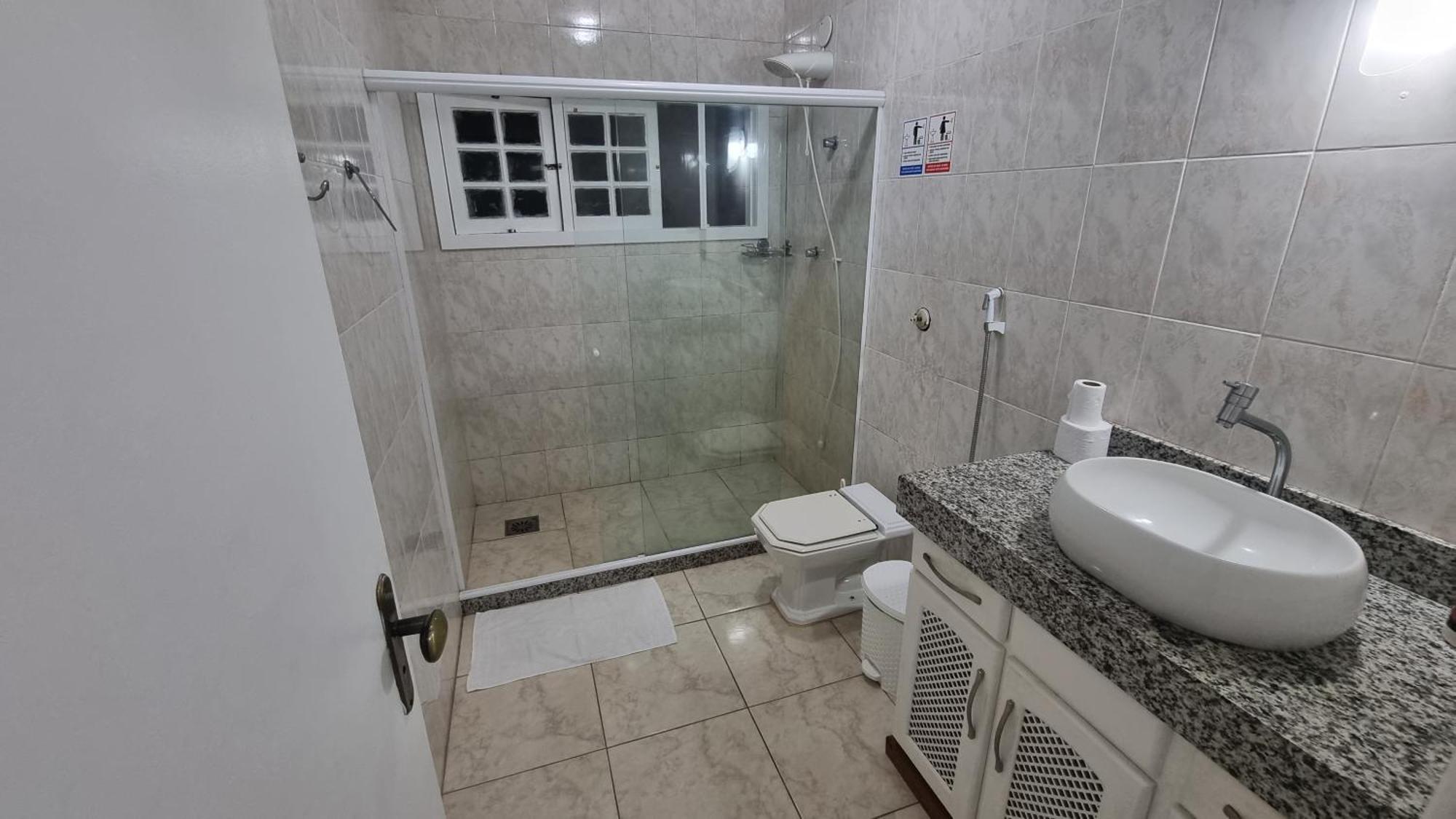 Zenit Hostel Da Cris Кабу-Фриу Номер фото